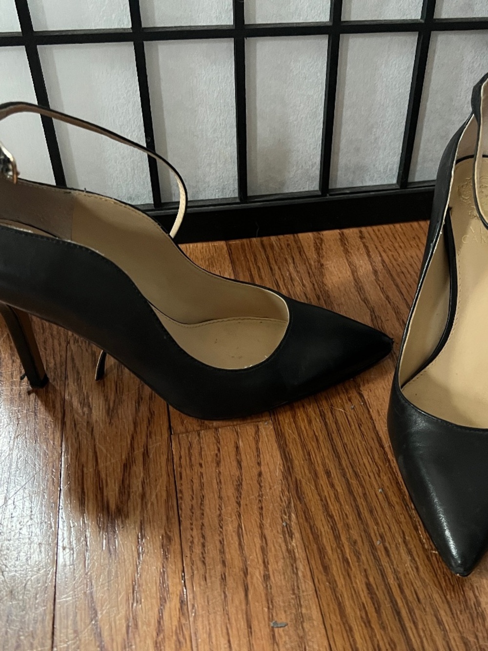Sz 7.5 Vince Camuto Black Ankle Strap Heels